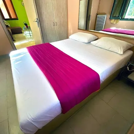 Simotas 4 Four * Poros (Kefalonia)