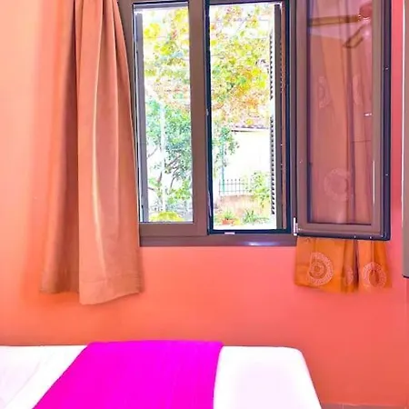 Simotas 4 Four * Pórosz